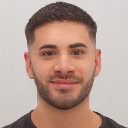 Porträt von Valentino Barba, Inhaber der KV-Vermietung & Dienstleistungen